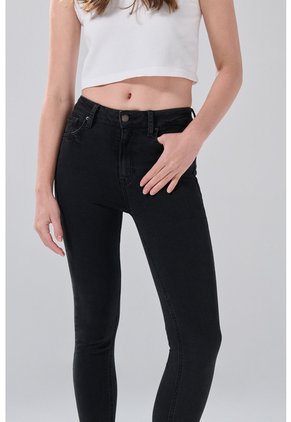 KOAJ PANTALON KOAJ JEAN PUSH UP 31693 1/26