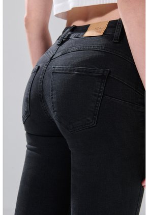 KOAJ PANTALON KOAJ JEAN PUSH UP 31693 1/26