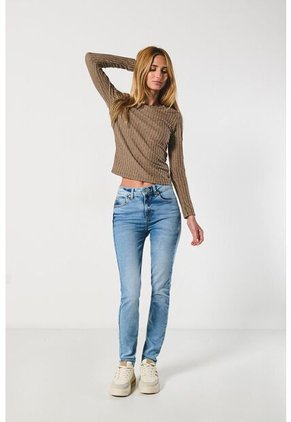 KOAJ PANTALON KOAJ PUSH UP FB 16390 4/24