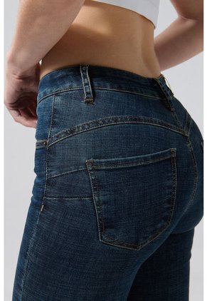 KOAJ PANTALON KOAJ JEAN PUSH UP 27738 3/25