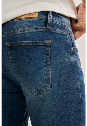 KOAJ PANTALON KOAJ SLIM 8986 2/24