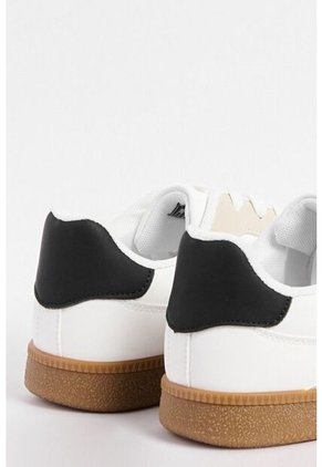 KOAJ ZAPATOS KOAJ CLASSIC F 23613 4/25