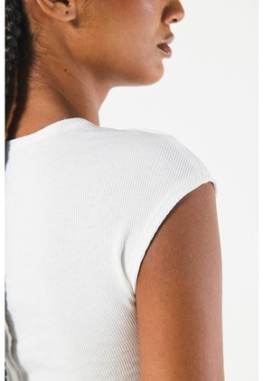 KOAJ CAMISETA KOAJ MOON 20674 4/24