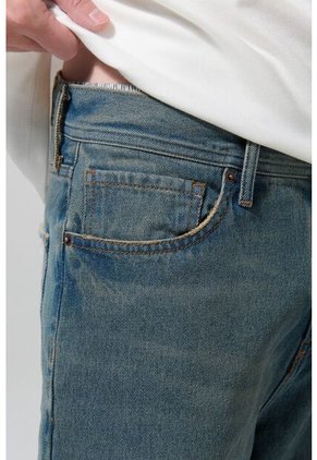 PANTALON KOAJ JEAN 90S VINTAGE 24605 M 2/25