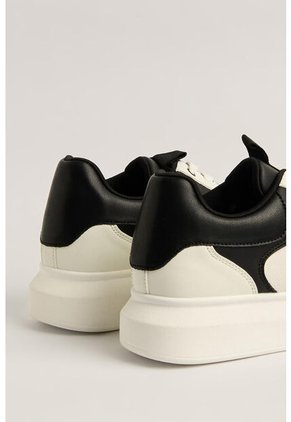 KOAJ ZAPATOS KOAJ URBANO 4025 2/24