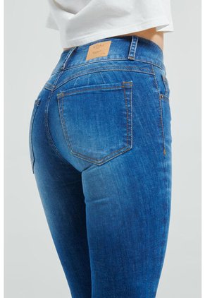 KOAJ PANTALON KOAJ PUSH UP FB 4255 4/23