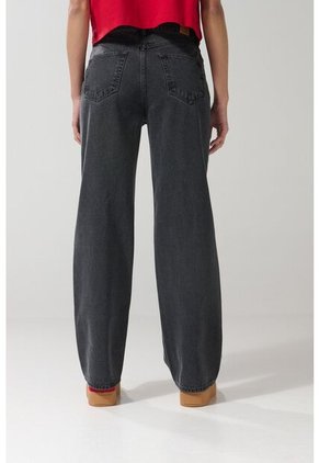 PANTALON KOAJ JEAN 90S 23846 2/25