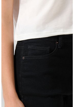 PANTALON KOAJ JEAN MOM STA 25047 3/25