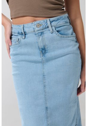 KOAJ FALDA KOAJ JEAN 24038 M 2/25