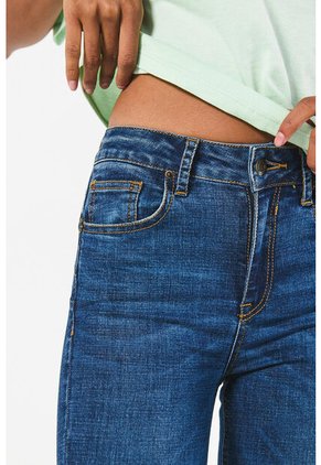 KOAJ PANTALON KOAJ PUSH UP FB 13981 4/24