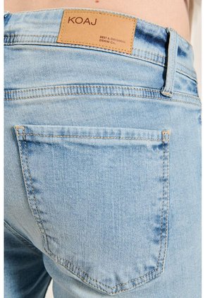 KOAJ PANTALON KOAJ SUPER SKINNY 8331 2/24