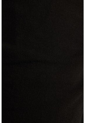 KOAJ BERMUDA KOAJ 6016 1/24