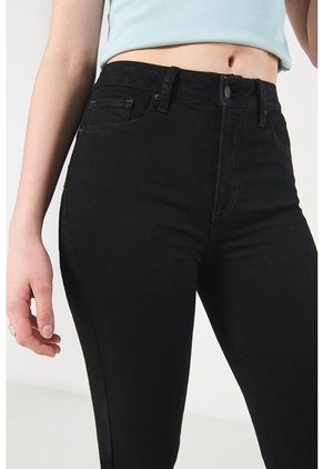 KOAJ PANTALON KOAJ PUSH UP FB 13985 4/24
