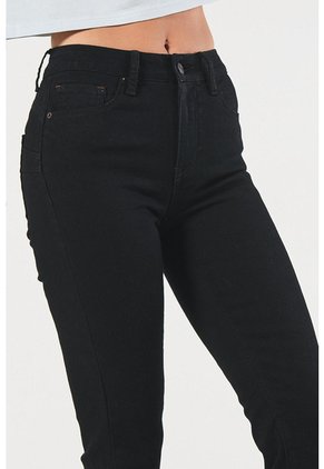 KOAJ PANTALON KOAJ JEAN PUSH UP FB 18623 4/24