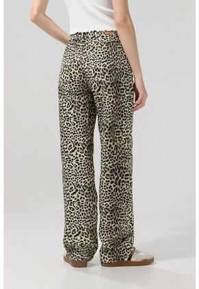 KOAJ PANTALON KOAJ 90S 28272 M 3/25