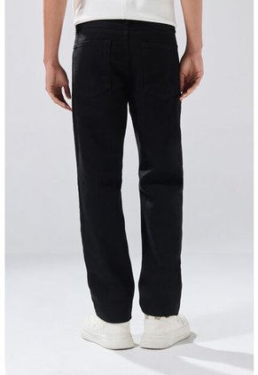 KOAJ PANTALON KOAJ JEAN 90s 32550 2/26