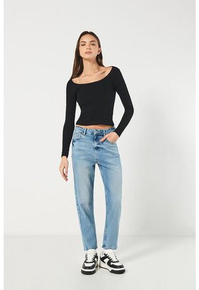 KOAJ PANTALON KOAJ JEAN MOM STA 12513 3/24