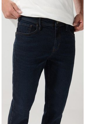 PANTALON KOAJ JEAN SLIM 26509 3/25