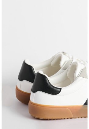 KOAJ ZAPATOS KOAJ CLASSIC 24308 4/25