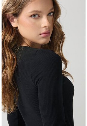 VESTIDO KOAJ FIFI 18352 1/25