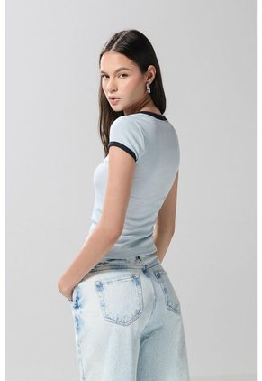 CAMISETA KOAJ MOD 15709 4/24