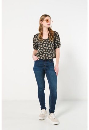 BLUSA KOAJ CROP CUELLO V 5794 3/24