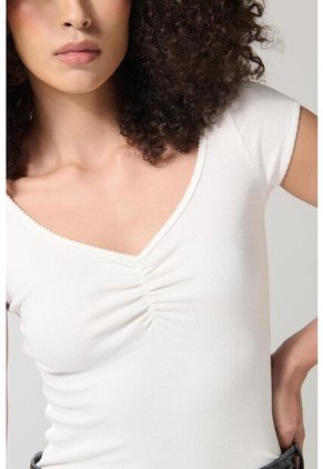 BLUSA KOAJ YANEL 2/25