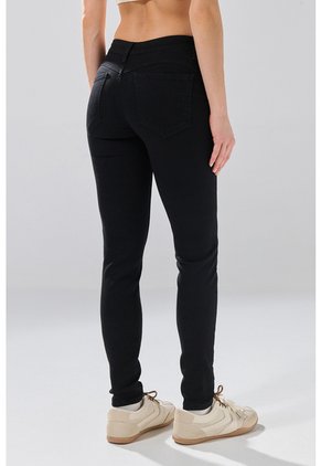 KOAJ PANTALON KOAJ JEAN PUSH UP 34429 3/26