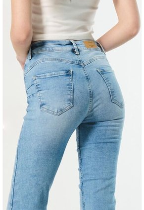 KOAJ PANTALON KOAJ PUSH UP FB 10361 3/24