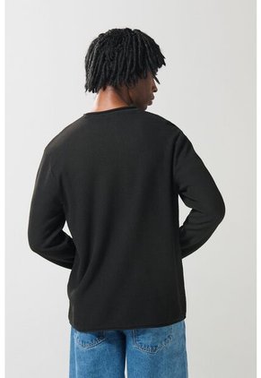 KOAJ SUETER KOAJ FIENGRO 2 22439 2/25