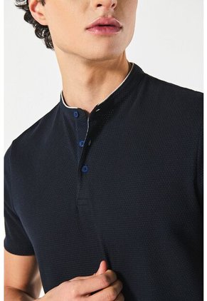 CAMISA POLO KOAJ GUSTAV 3 19555 4/24