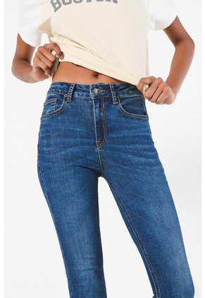 KOAJ PANTALON KOAJ PUSH UP FB 13980 4/24