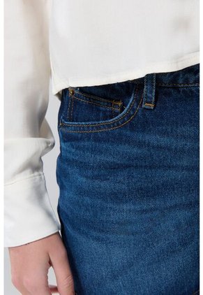 KOAJ SHORT KOAJ JEAN VINTAGE 25965 3/25