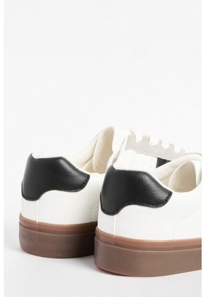 KOAJ ZAPATOS KOAJ CLASSIC 24140 4/25