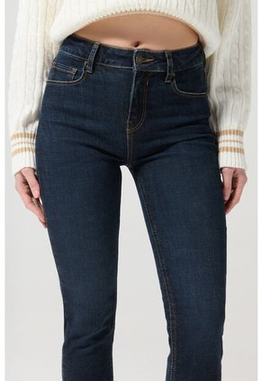 KOAJ PANTALON KOAJ JEAN JEGGING TA  26545 3/2
