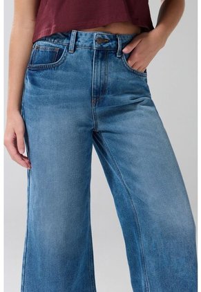 KOAJ PANTALON KOAJ CULOTTE 23847 M 2/25