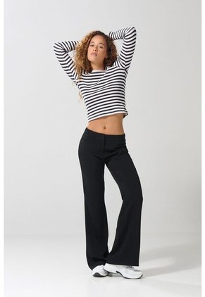 PANTALON KOAJ FLARE MODA 17829 1/25