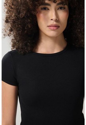 CAMISETA KOAJ 23017 2/25