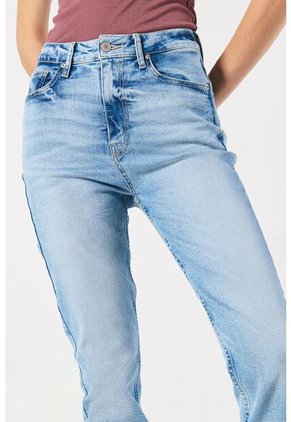 KOAJ PANTALON KOAJ JEAN MOM STA 17438 4/24