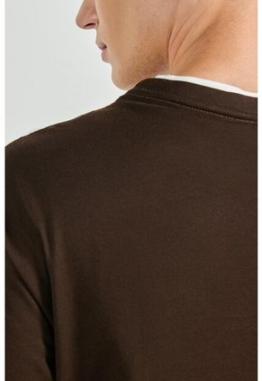 CAMISETA KOAJ CHIMA 9198 2/24