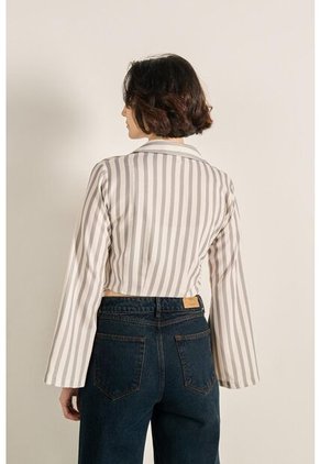 BLUSA KOAJ CROP ML 8696 2/24