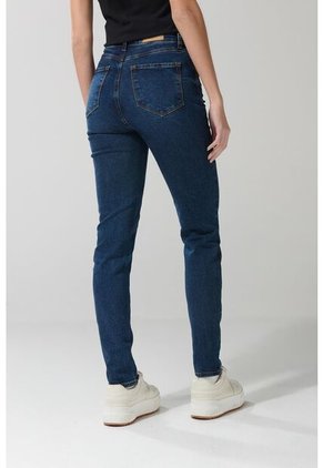 KOAJ PANTALON KOAJ JEAN JEGGING STA 22890 2/25