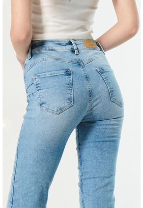 KOAJ PANTALON KOAJ PUSH UP FB 10361 3/24