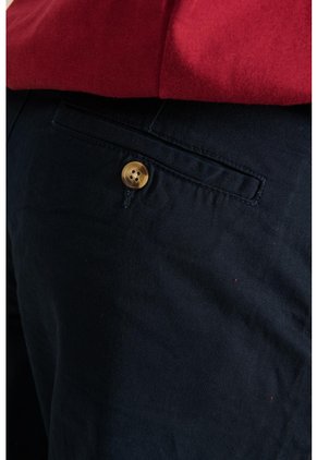 KOAJ BERMUDA KOAJ CHINA 3449 1/24