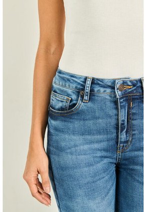 KOAJ PANTALON KOAJ PUSH UP FB 10362 3/24