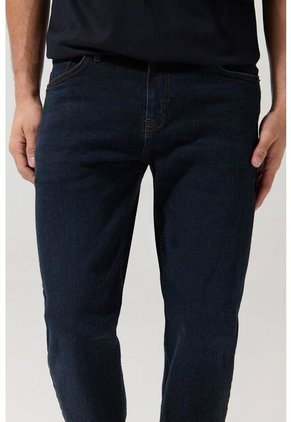 KOAJ PANTALON KOAJ JEAN SLIM 26886 3/25