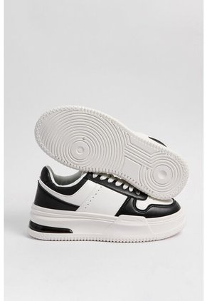 KOAJ ZAPATOS KOAJ SKT PLAT 20590 3/25