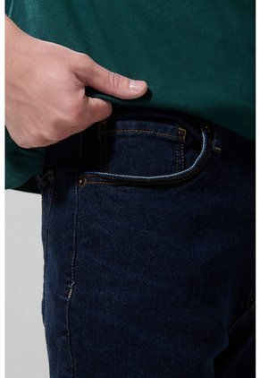 KOAJ PANTALON KOAJ JEAN STRAIGHT LEG 27114 3/