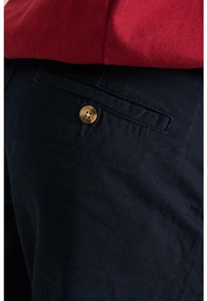 KOAJ BERMUDA KOAJ CHINA 3449 1/24