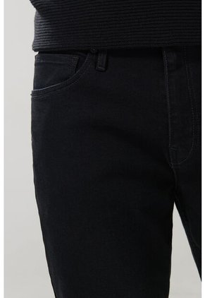 KOAJ PANTALON KOAJ JEAN STRAIGHT LEG 30008 4/